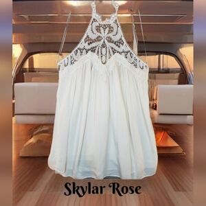 SkyLar Rose White Lacey Halter Backless Baby Doll Mini Soft Dress Sz M